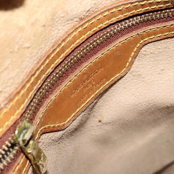 LOUIS VUITTON Monogram Bucket GM Shoulder Bag M42 - Picture 12 of 16